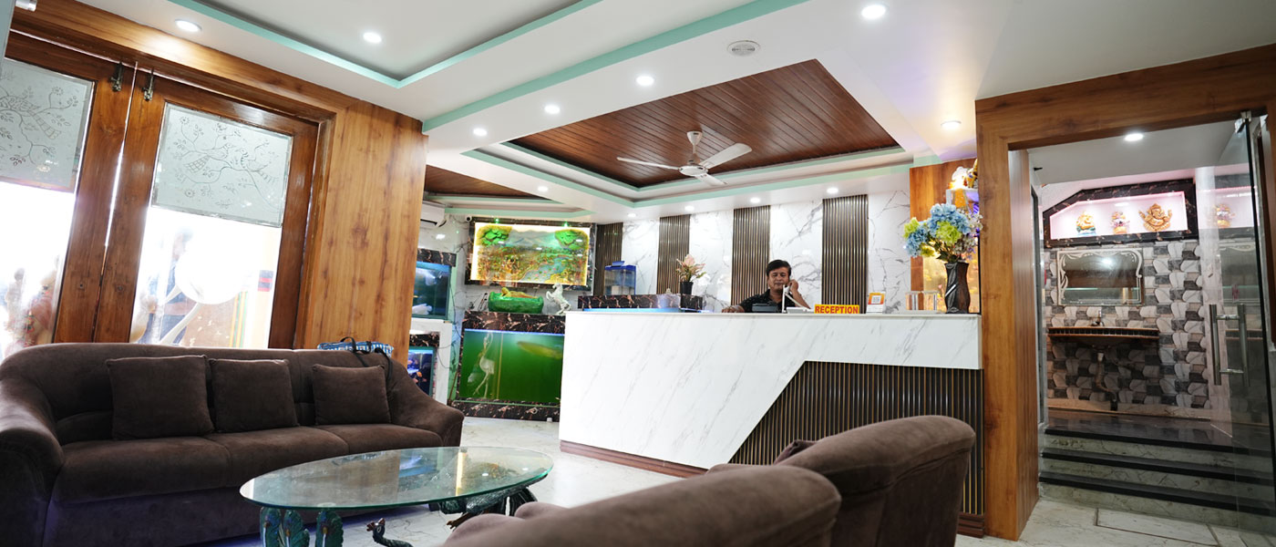 Hotel Ashray